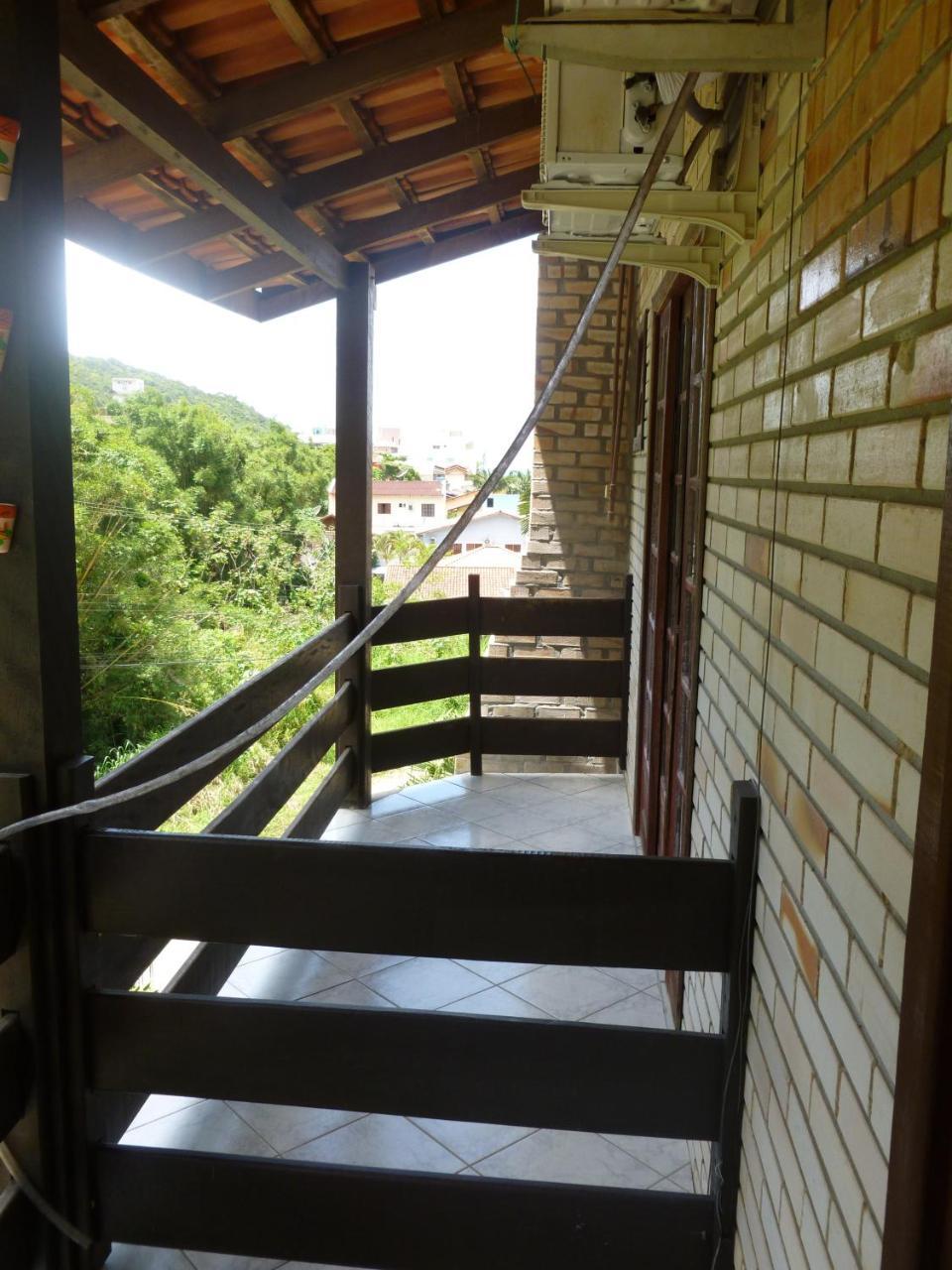 Apartamento 12 - Bombinhas - 200 Metros Da Praia Exterior photo